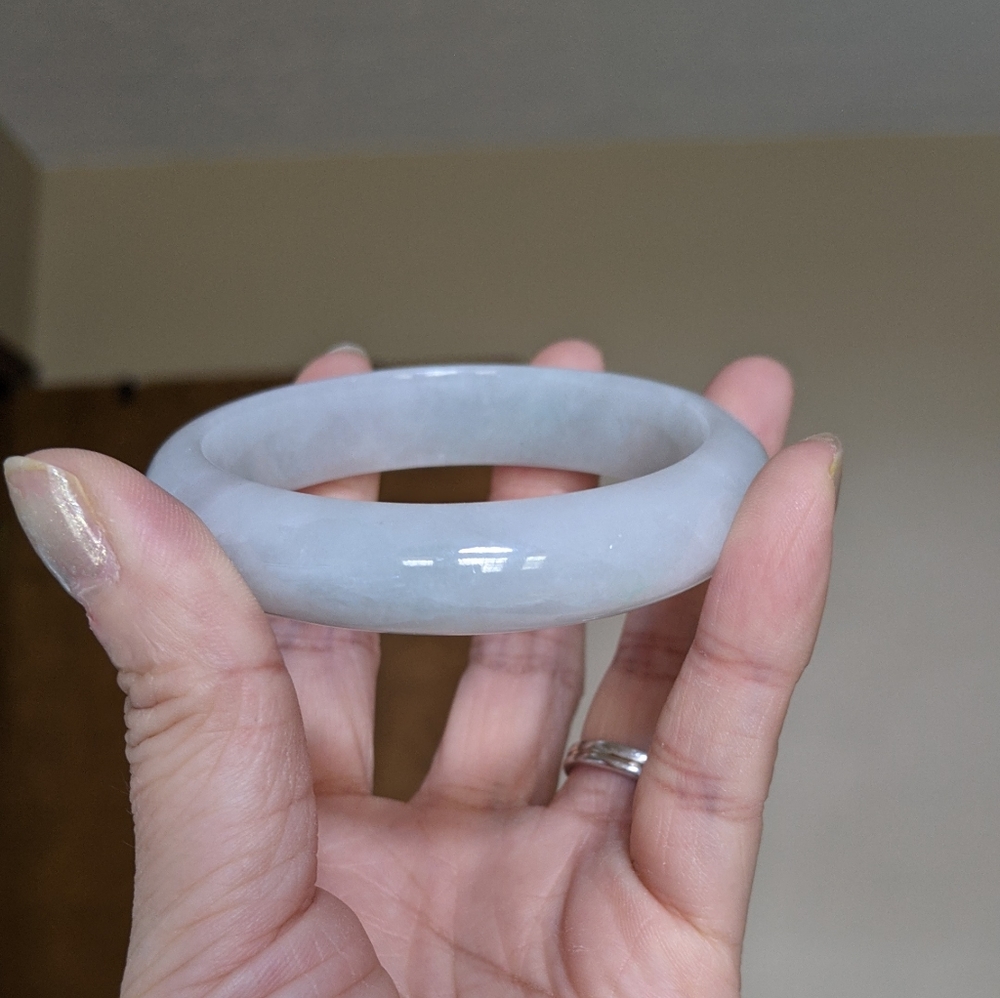 Natural Burma Jadeite Bangle (A) - Picture 2 of 8